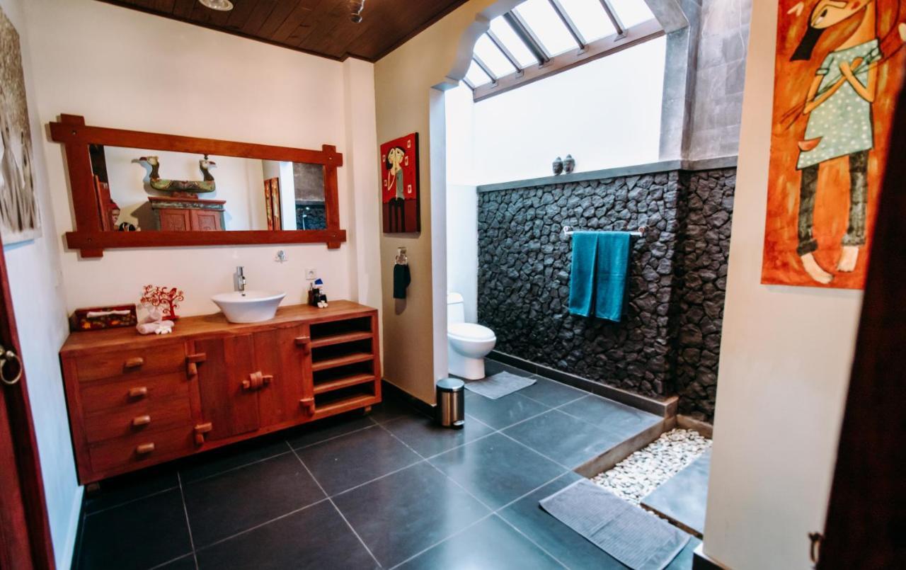 Villa Bukit Malas Amed Exterior foto